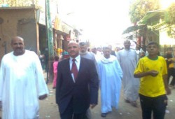 السيد صالح ينفي انسحابه من الانتخابات.. وآمال عثمان تشتري الأصوات