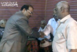 عزب مصطفى يكثِّف جولاته في آخر أيام الدعاية