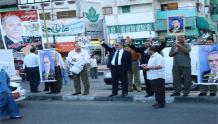 أهالي بورسعيد يلتفون حول مرشحي الإخوان