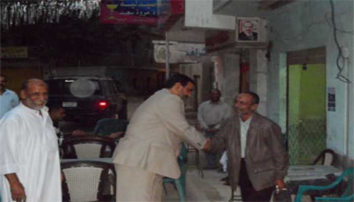 أهالي العمرانية يبايعون خالد الأزهري