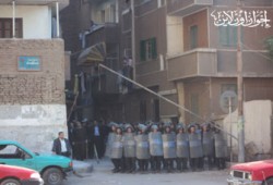 منع خشبة ومشهور من مقابلة موظفي أسيوط!