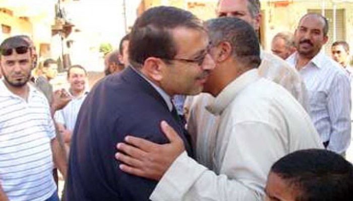 التفاف شعبي حول مرشحي الإخوان بالإسماعيلية