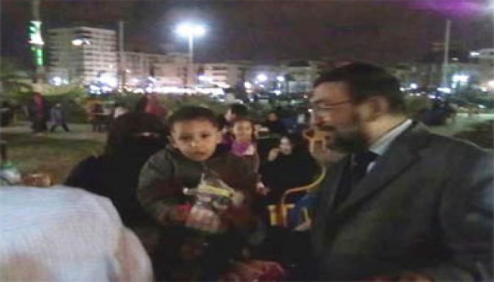 مخبرو الأمن يعتدون بالشوم على أنصار الشاعر