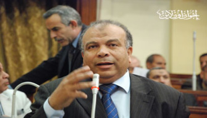 التفاف جماهيري حول مرشحي المنيا في صلاة العيد