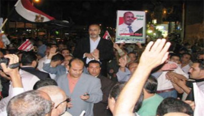 7 آلاف في مسيرة انتخابية للحسيني بالمحلة