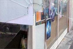 دهم مكتبة "البشائر" بالهرم واعتقال أحد العاملين بها!