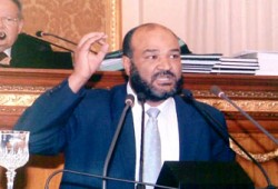 ضغوط أمنية لمنع تقرير المستشفى عن مصاب كرموز!