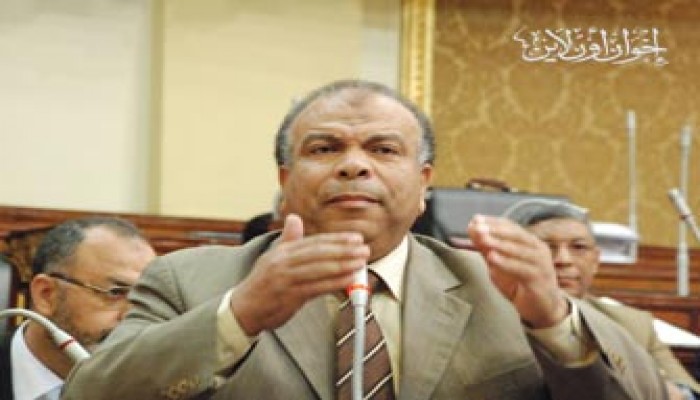 الكتاتني يتهم لجنة الانتخابات بعرقلة ترشُّحه