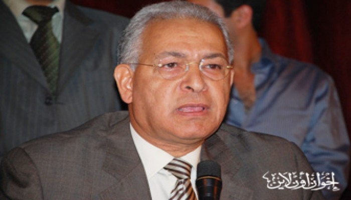 هلال يشن هجومًا على الإخوان في لقائه بطلاب الإسكندرية