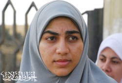 دفاع "سمية أشرف" يطالب بالتحقيق مع الضابط المعتدي