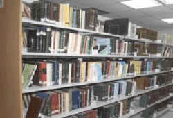 دهم مكتبات وشركات دعاية بالمنوفية واعتقال 5