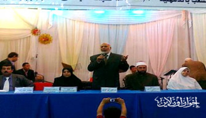 أبو عوف يشارك مزارعي الدقهلية في "يوم الفلاح"