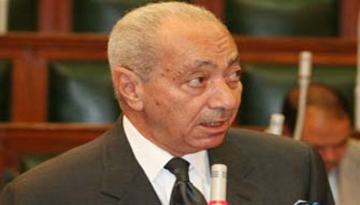 شكاوى ضد لافتات "الحزب الوطني" بالإسكندرية