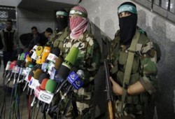 القسام تتبنى عملية قتل 4 مغتصبين بالخليل