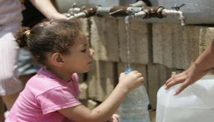 الاحتلال يمنع المياه عن 4 قرى بنابلس!!