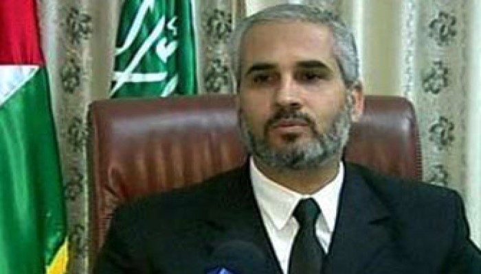 حماس: الفلسطينيون يدفعون ثمن "المفاوضات المباشرة"