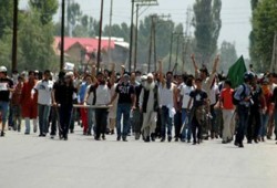 صحف العالم تبرز الانتفاضة الكشميرية ضد الاحتلال الهندي