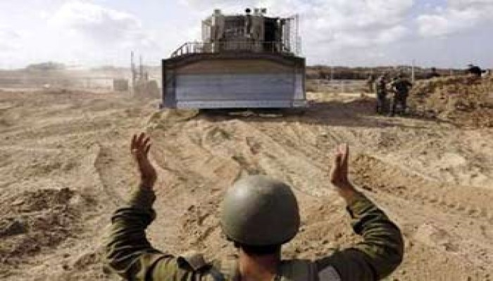 توغل صهيوني في غزة واعتقالات لأهالي الضفة!!