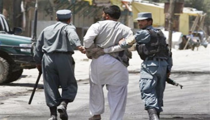 مظاهرة بأفغانستان ضد تدنيس الاحتلال للمصحف