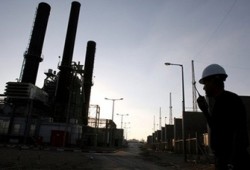 الكيان يمنع السولار عن غزة ويستمر في بناء المغتصبات