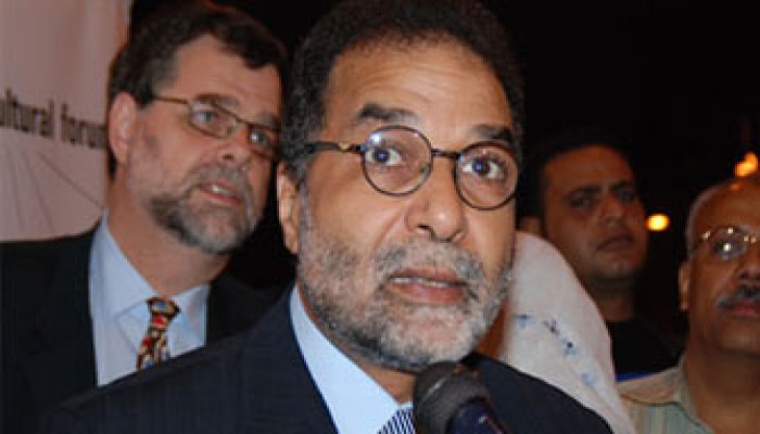 معرض التشكيليين ينفي أي مشاركة للتطبيع