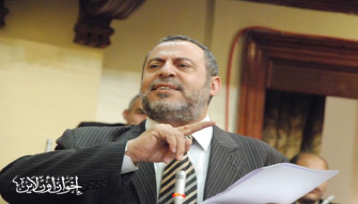 راضي يرفض تعديل قانون اتحاد النقابات الفنية