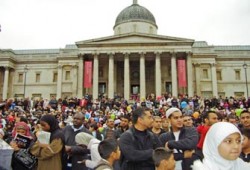 كاميرات التجسس تثير غضب مسلمي بريطانيا!!