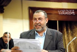 مواجهة بين نواب الإخوان ورئيس جامعة بنها