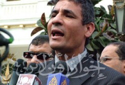 اتهام الحكومة بالتهرب من مناقشة استجوابات الأسرى
