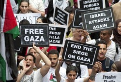 مواطنو الضفة بين غزة وتركيا