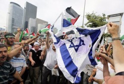 العالم يواصل غضبته ضد مجزرة الحرية