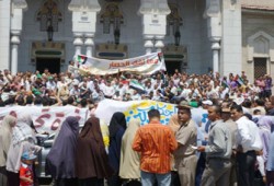 دمياط تتظاهر ضد مجزرة أسطول الحرية