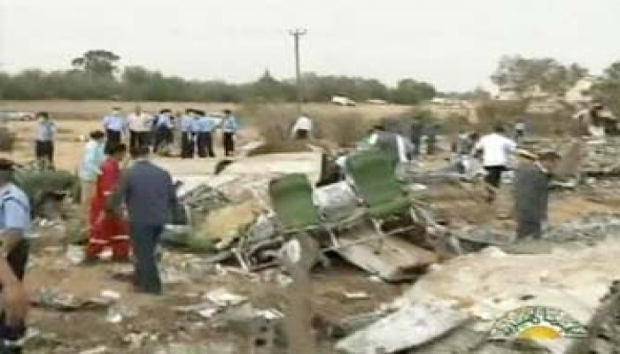 مقتل 105 في تحطم طائرة ليبية
