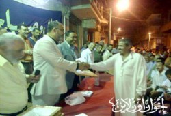 النائب سعد الحسيني يكرِّم عمال المحلة