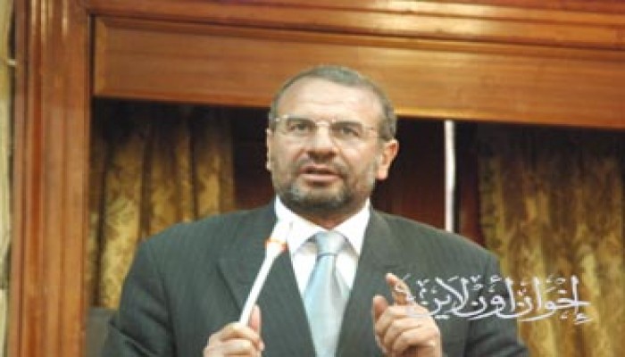 شعبية "فتح الباب" تربك حسابات "وطني حلوان"