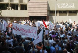 اهتمام عالمي بمظاهرات عمال مصر