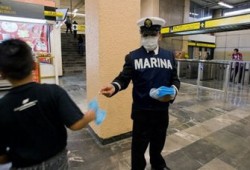 "الصحة العالمية" تعترف بقصور في التعامل مع "الخنازير"