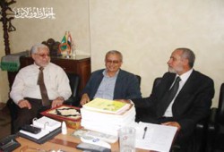 المرشد العام يستقبل د. رفعت سيد أحمد