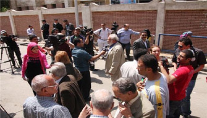 فنانون ومثقفون يتظاهرون ضد "التطبيع"