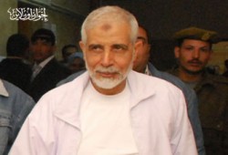 توقعات بترحيل د. عزت وإخوانه لمقارِّ أمن الدولة