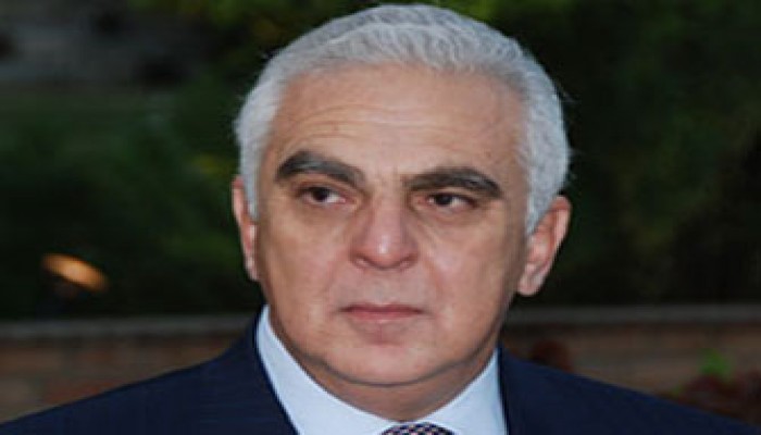 "الشورى" يهاجم سياسة أباظة ويتهمه بتدمير الزراعة