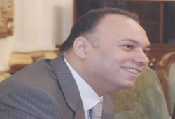 السجن عامين لنائب القمار "الوطني"