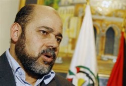 أبو مرزوق: المقاومة والانتفاضة السبيل لمنع التهويد