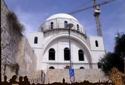 "كنيس الخراب".. ماذا ينتظر المسلمون؟!