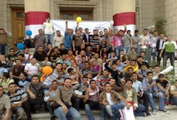 بدء فعاليات حملة "أجمل وطن" بجامعة القاهرة