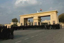 فتح معبر رفح أول 3 أيام من مارس