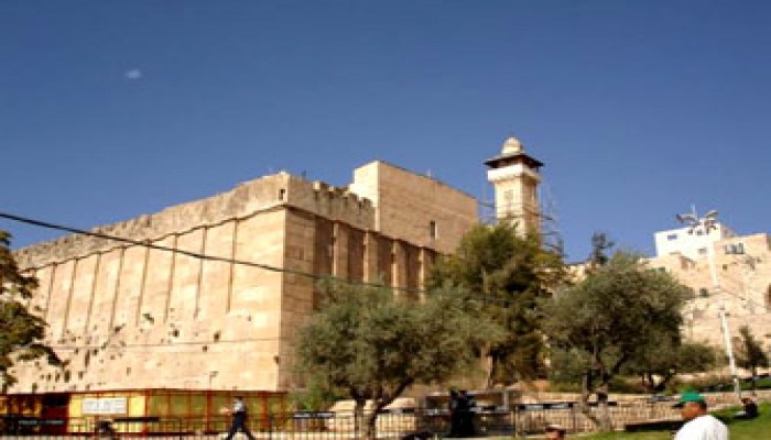 رفض واسع لقرار ضمِّ الحرم الإبراهيمي للآثار اليهودية