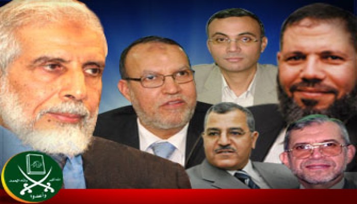 اعتقالات في صفوف الإخوان بينهم عزت والعريان والبر