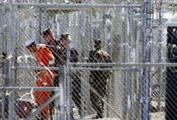 تشريع لمنع إغلاق جوانتانامو.. سلامات يا أوباما