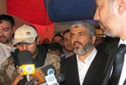 قيادات حماس تشيِّع جثمان شهيد القسام